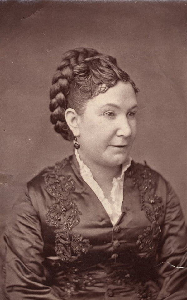 Sara Lane posters & prints by unknown