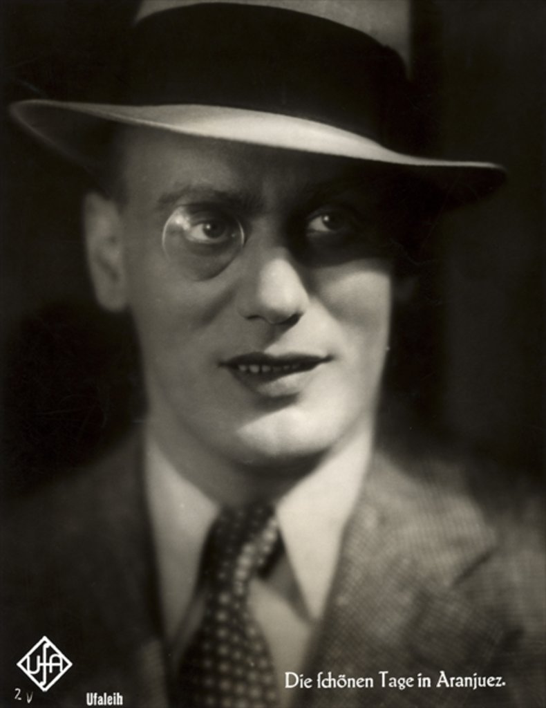 Detail of Still from the film 'Die schoenen Tage in Aranjuez', aka 'Ein Traum vom Glueck' with Gustaf Gruendgens, 1933 by German Photographer