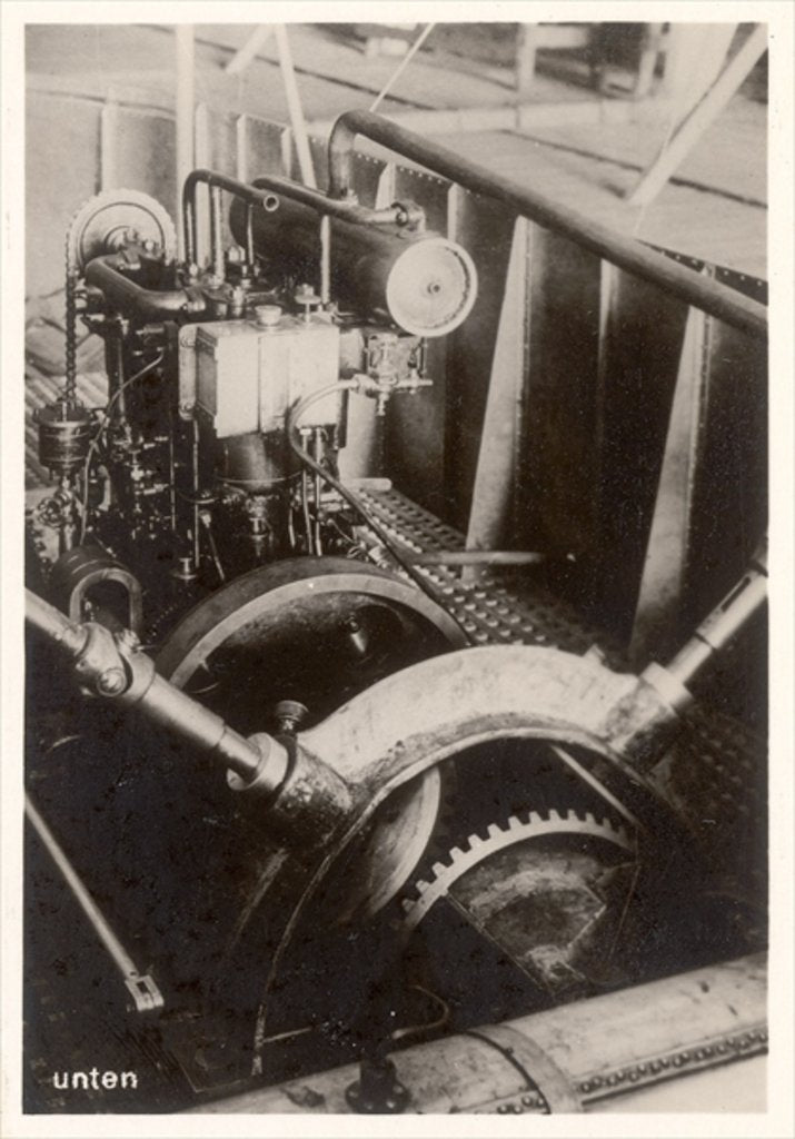 Detail of One of the 14 ps Daimler motors of the prototype airship Zeppelin LZ1, Friedrichshafen, 1900 by German Photographer