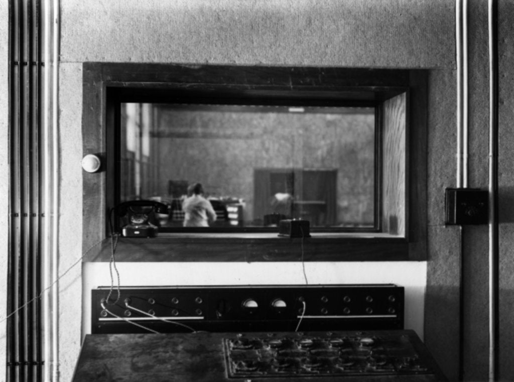 Detail of Radio broadcasting control room in the Haus des Rundfunks in Masurenallee, Berlin-Charlottenburg, c.1931 by German Photographer