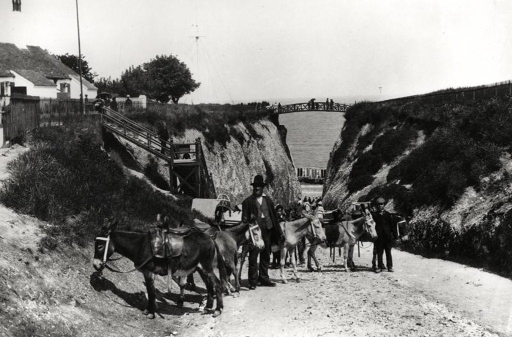 Detail of Newgate Gap, Margate, c.1900 by French Photographer