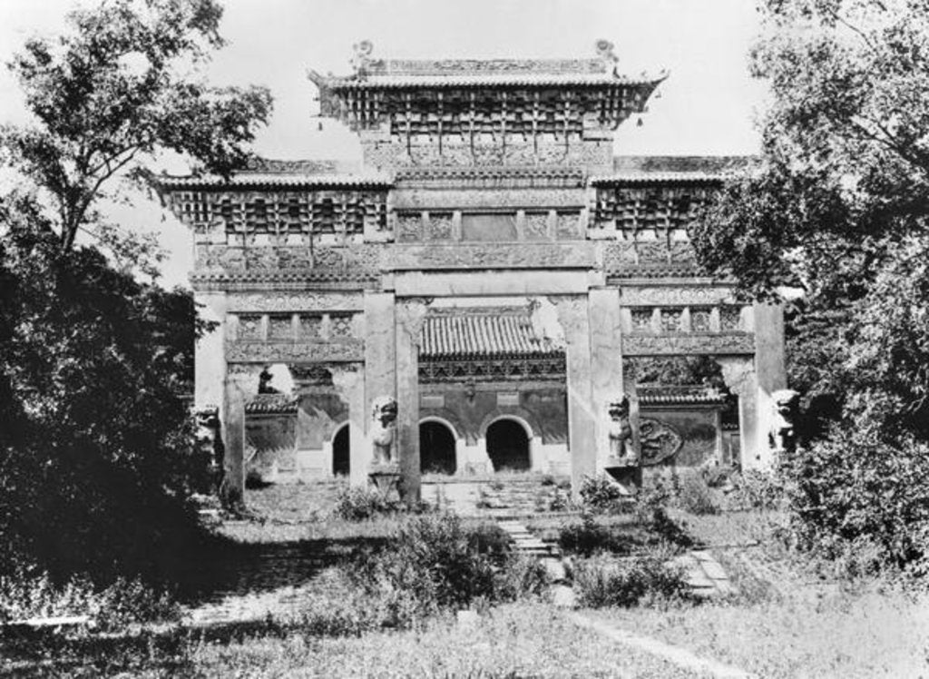 Detail of Tomb of the Emperor Qing Taizong and the sacred path at Moukden, China by Valerian Gribayedoff