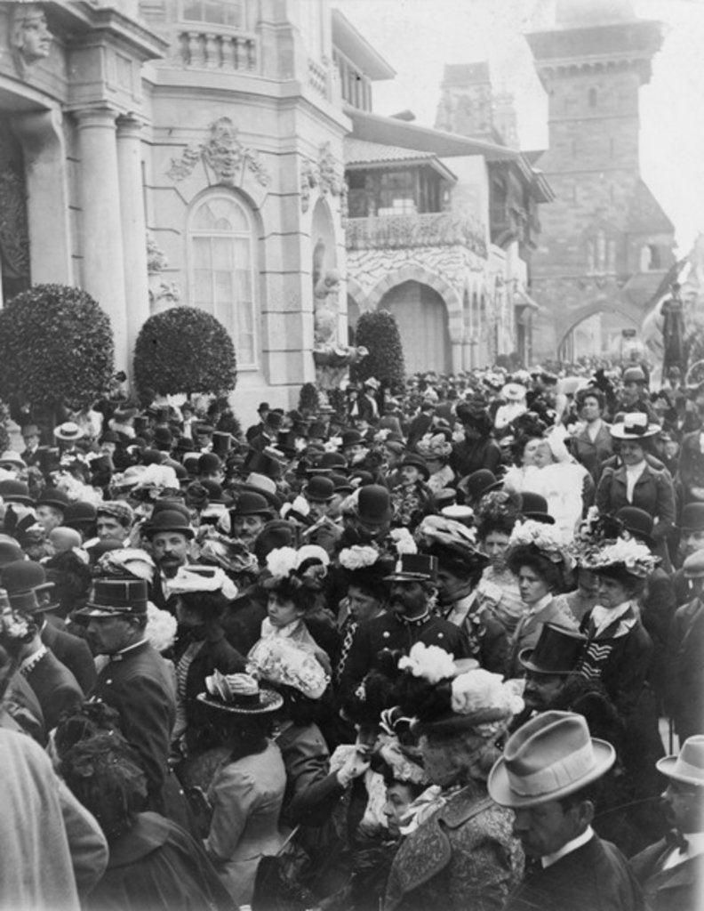Detail of Great Crowds, Dedication of U.S. Building May, 1900 by Anonymous