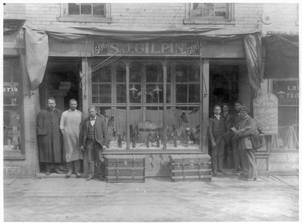 Detail of S.J. Gilpin shoe store, Richmond, Virginia, c.1899 by American Photographer