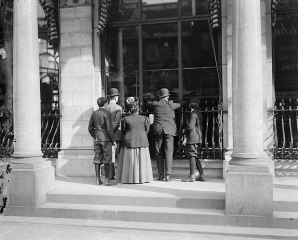 Detail of Watching the Herald presses, Herald Building, New York, N.Y., c.1900-10 by Detroit Publishing Co.