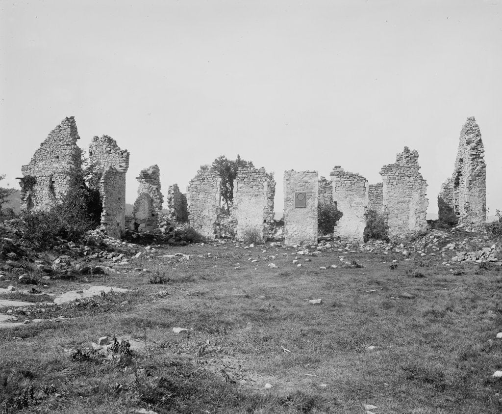 Detail of Ruins of Fort Ticonderoga, Lake Champlain, N.Y., c.1900-10 by Detroit Publishing Co.