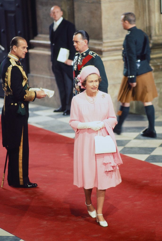 Detail of Queen Elizabeth II & Prince Philip arrive at St Pauls Cathedral by Daily Mirror