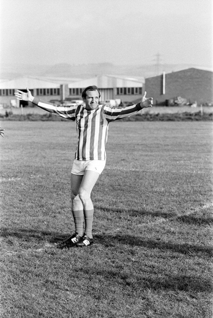 Detail of BBC Comedy ' The Fall and Rise' by Dick Williams