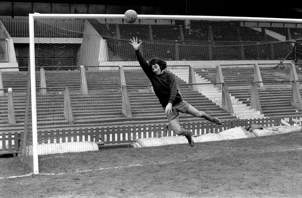 George Best in action 1972 posters & prints by Staff