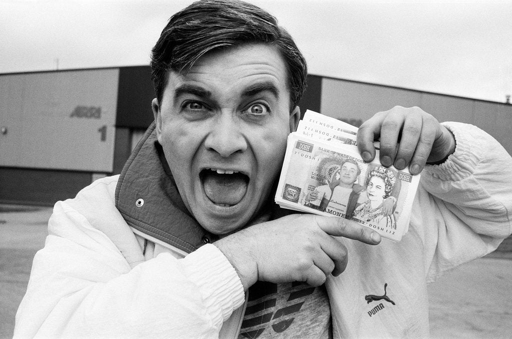 Detail of Loads A Money by Lennox Ken