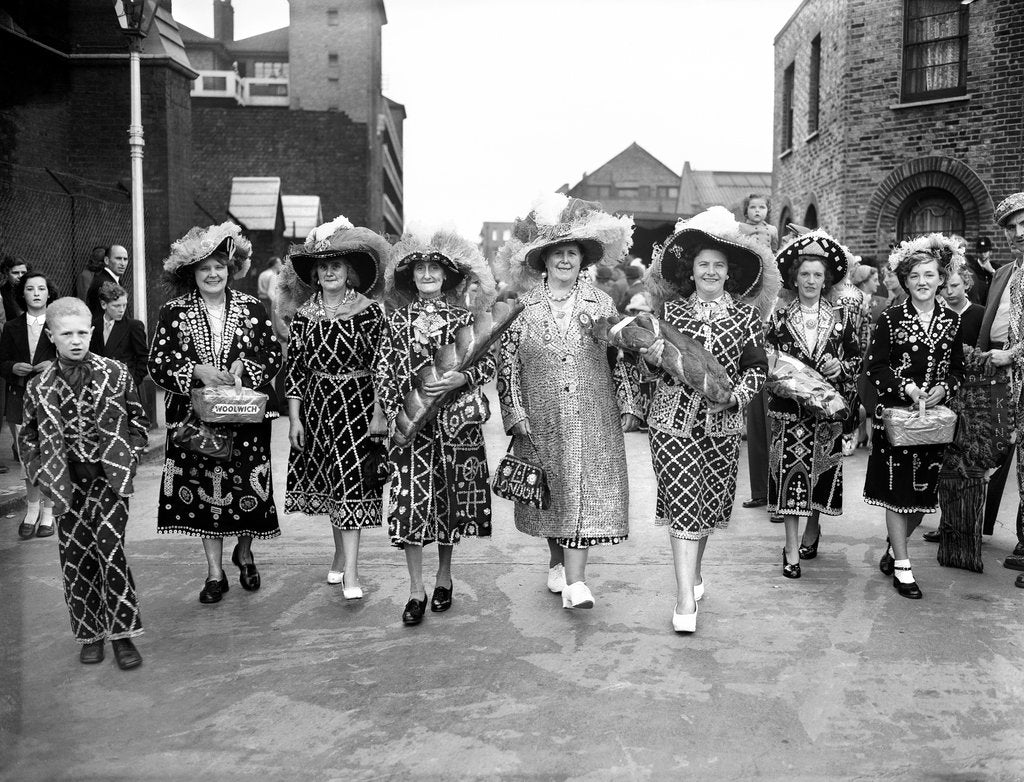 Detail of London 1954 by Tanner