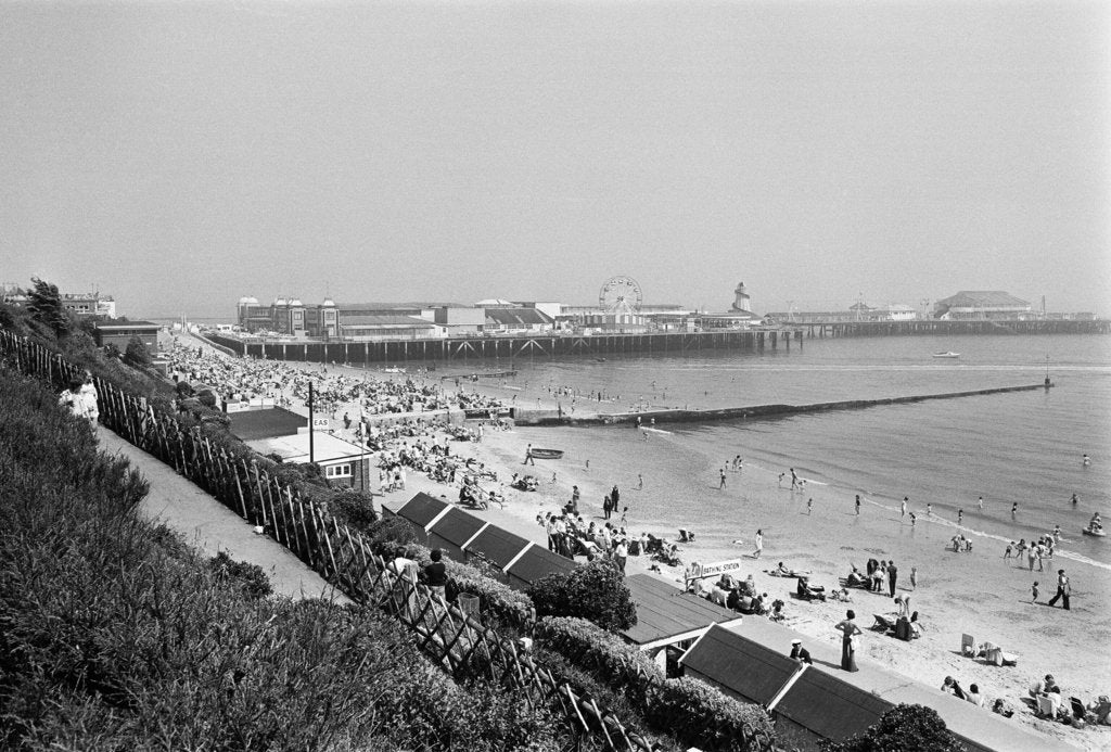 Detail of Eastebourne 1975 by Daily Mirror