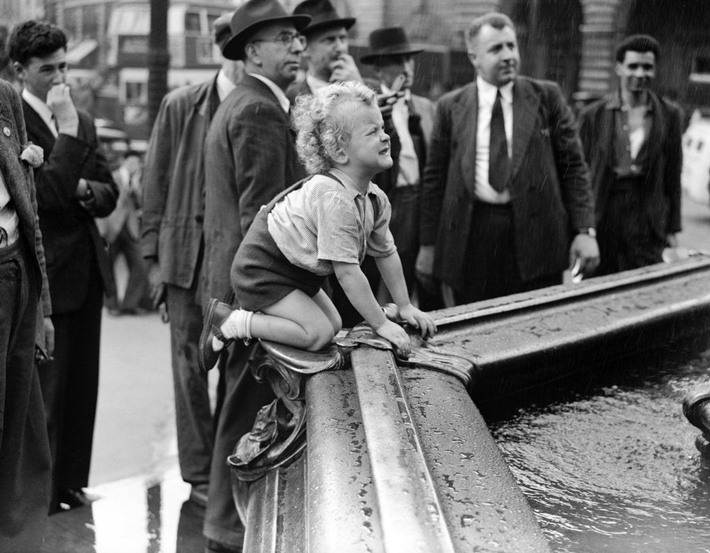 Detail of London 1950 by Warner