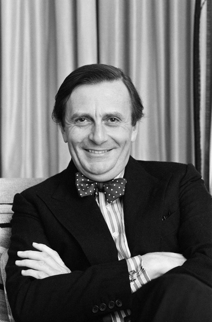 Detail of Barry Humphries by Carl Bruin