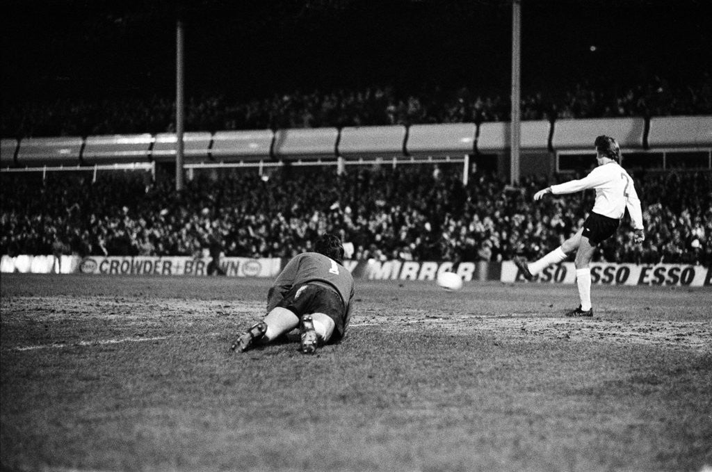 Detail of Aston Villa 5 - 1 Liverpool by Williams