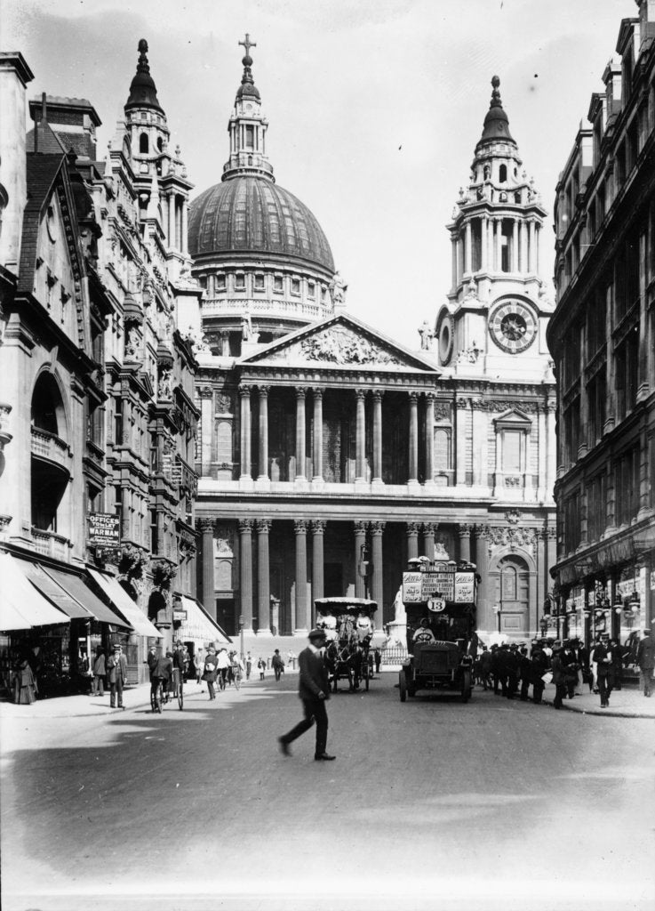 Detail of A number thirteen bus along Ludgate Hill, 1910 by Unknown