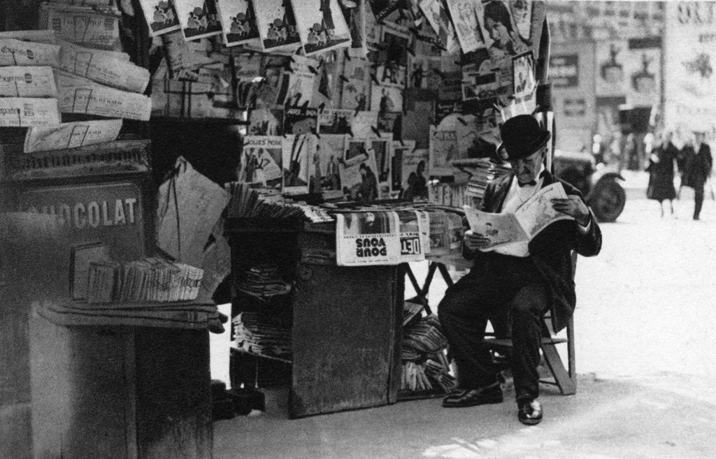 Detail of Newspaper stand, Paris by Ernest Flammarion