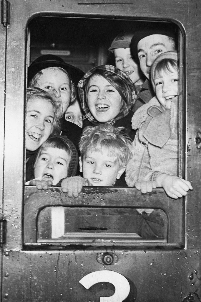 Detail of Cheerful train evacuees by Associated Newspapers