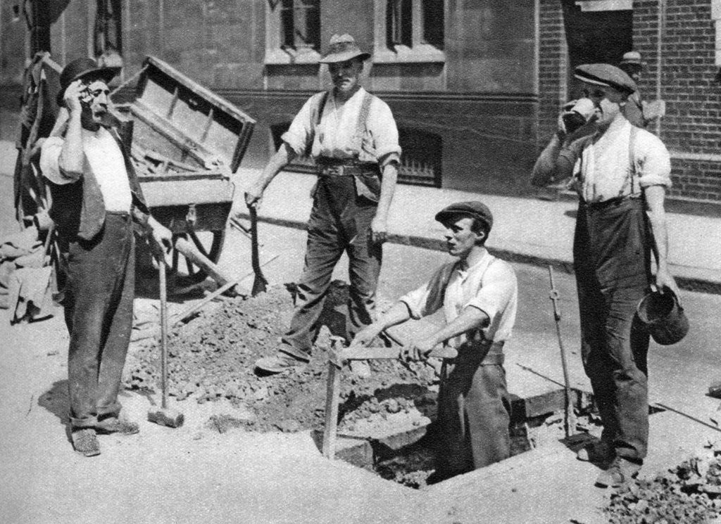 Detail of Road menders, London by Anonymous
