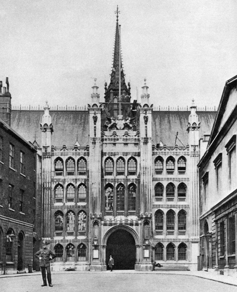Detail of Gateway of the Guildhall, London by McLeish