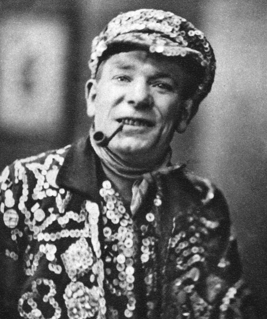 Detail of Pearly king, London by Hoppe