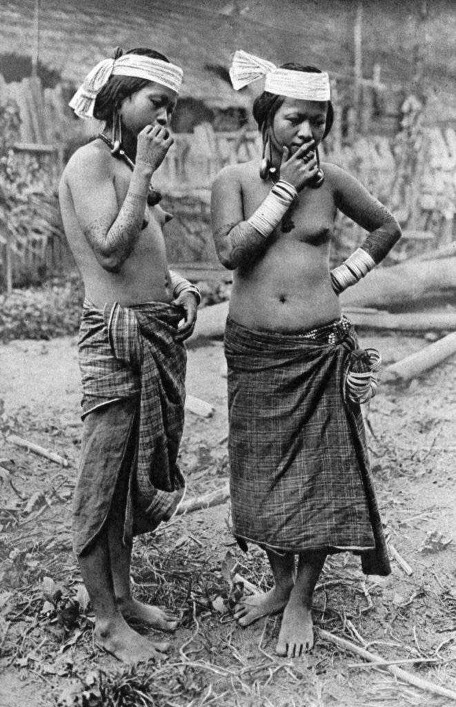 Detail of Lisum women of central Borneo by Dr Charles Hose