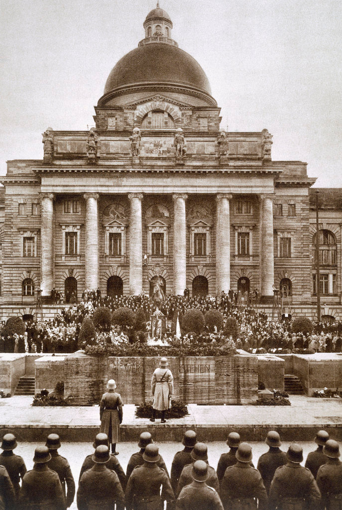 Detail of Ceremony honouring the German war dead of WWI before the Army Museum in Munich by Anonymous