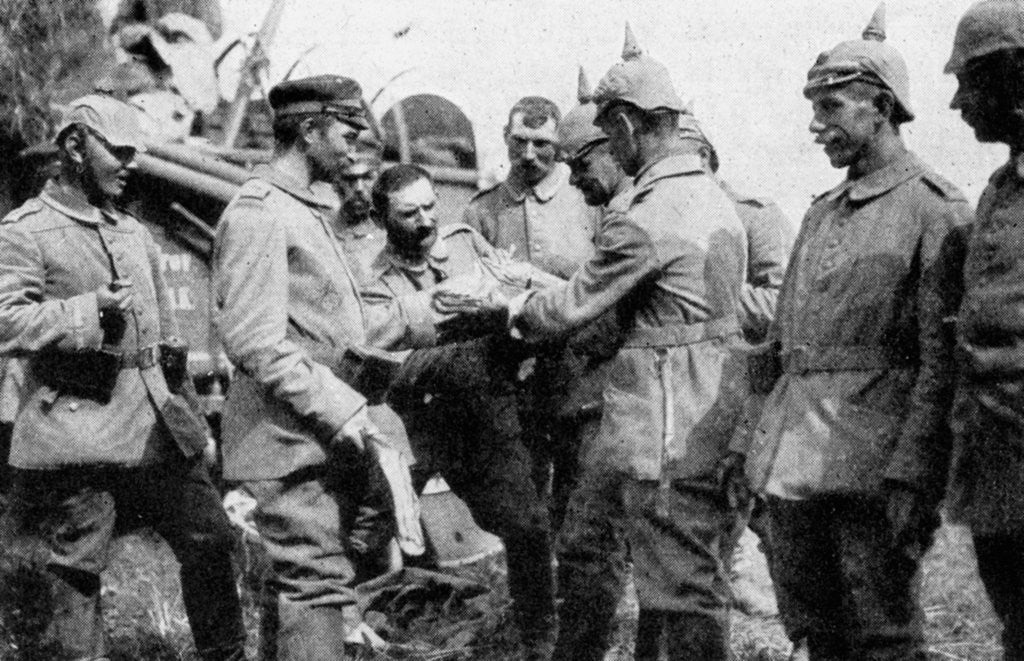 Detail of German troops stopping for midday rations on the way to Brussels, First World War by Anonymous