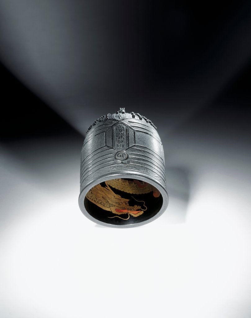 Detail of Dojoji Temple bell by Unryuan