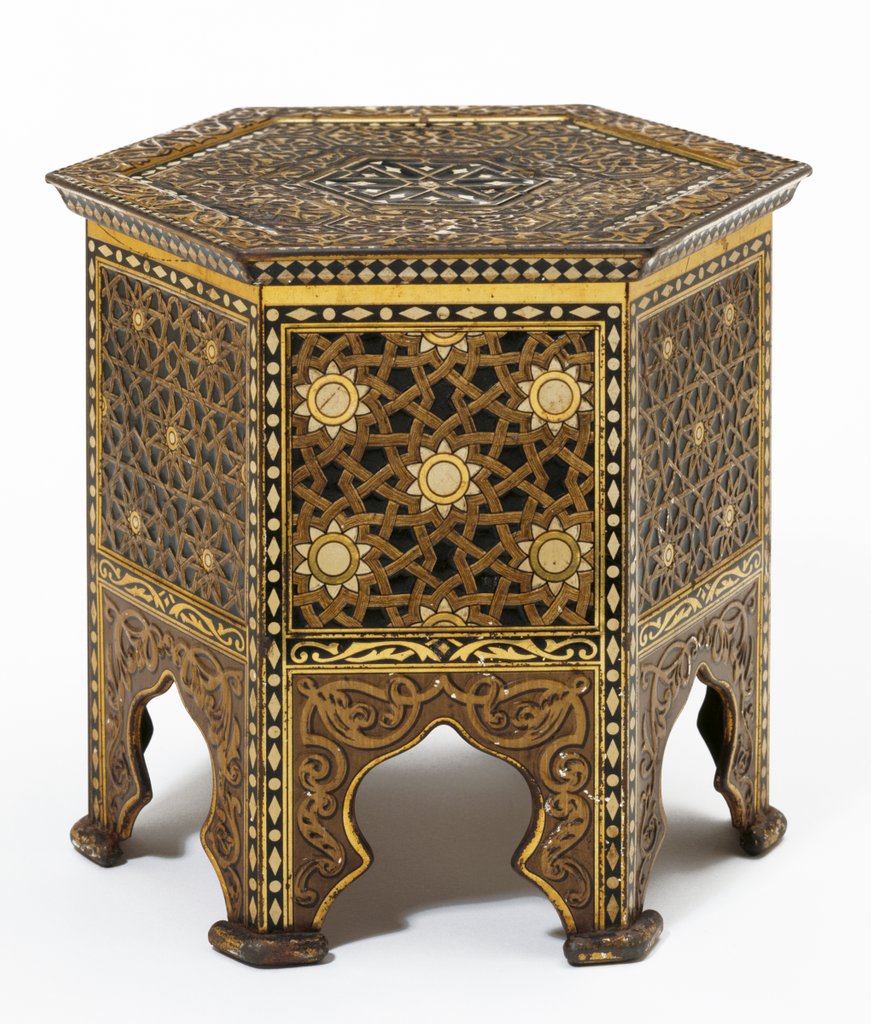 Detail of Biscuit tin titled, manufactured for Huntley and Palmers. England, 1903 by Huntley and Palmers