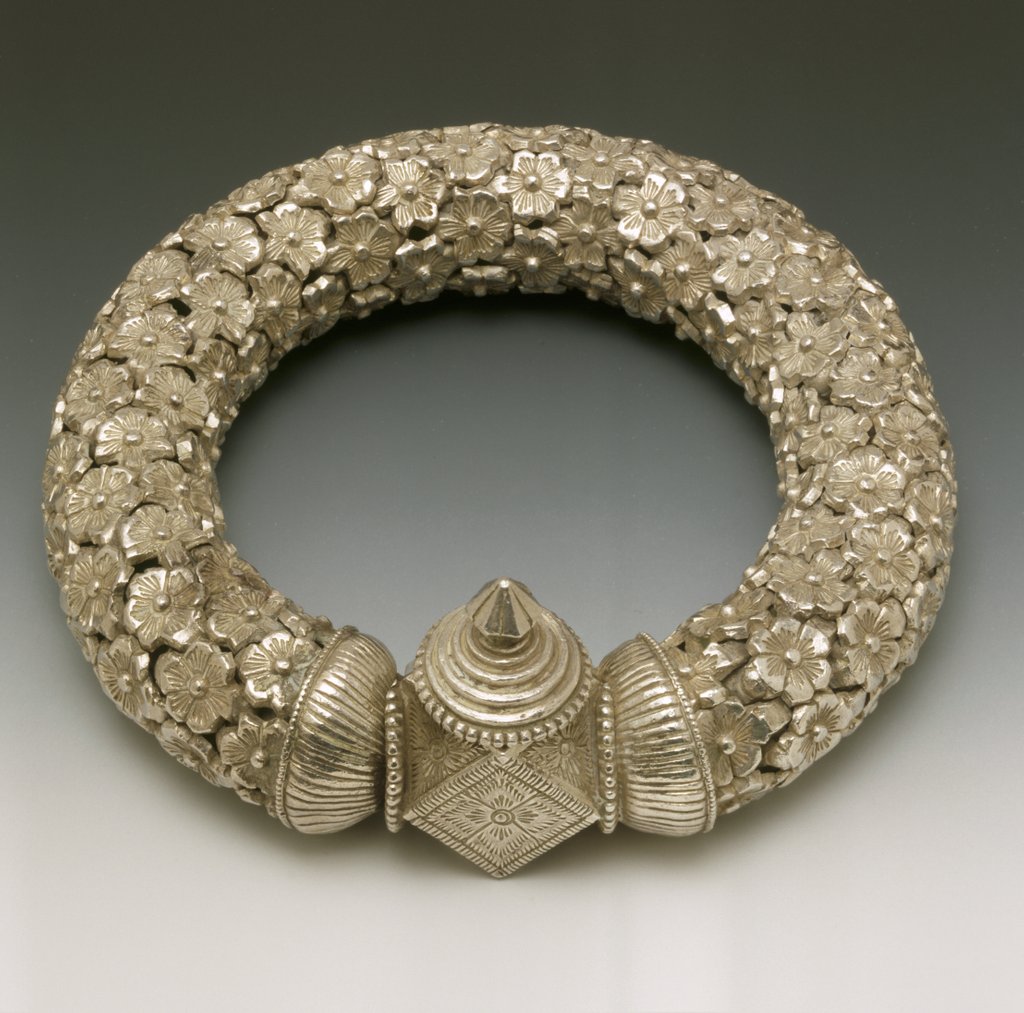 Detail of Florets Anklet by Unknown