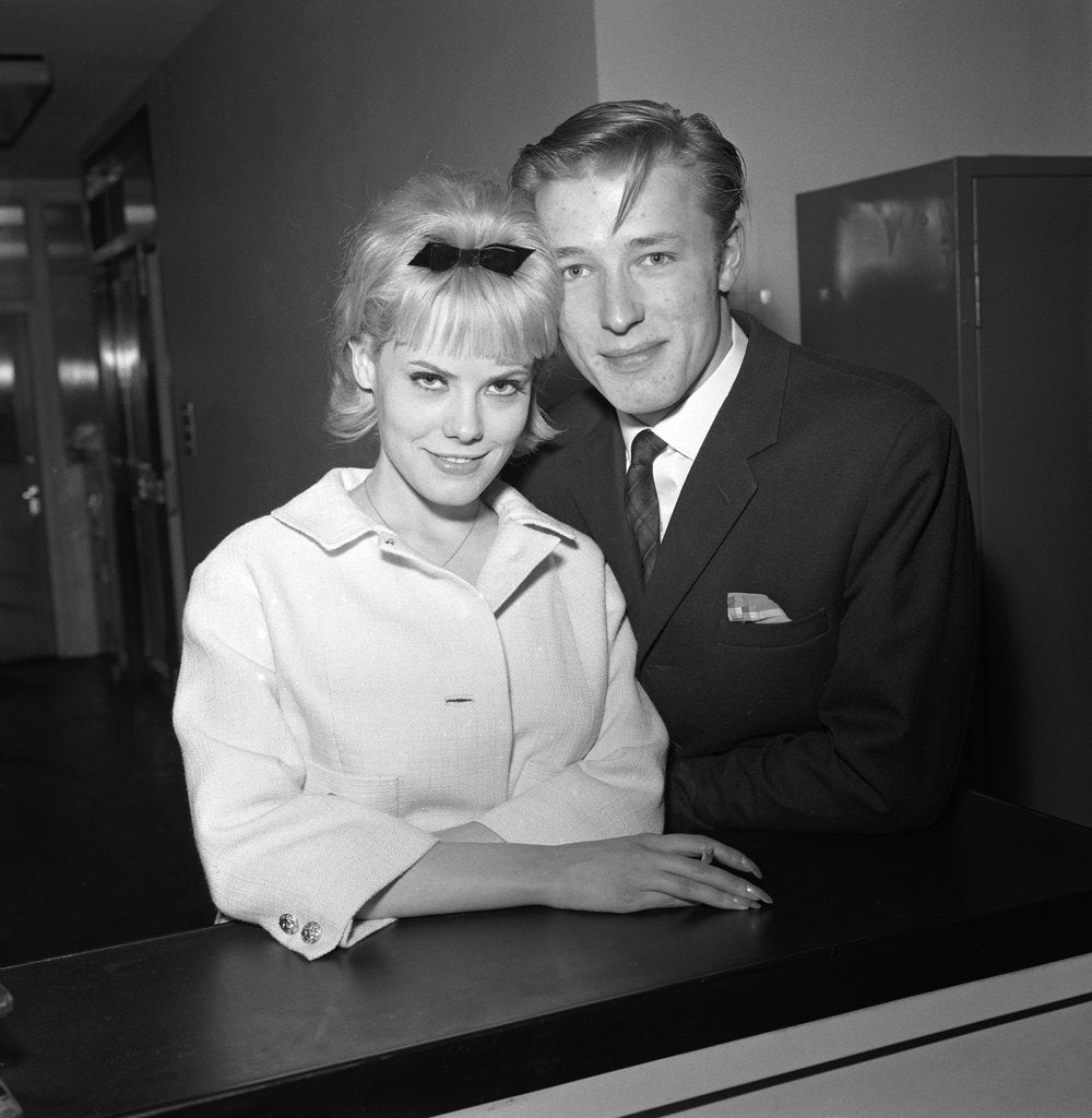 Detail of Wendy Richards and Mike Sarne by Harry Hammond