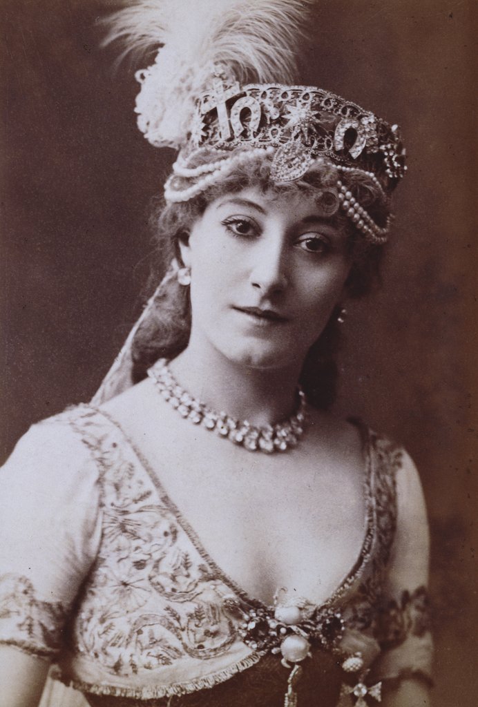 Detail of Kate Vaughan as Lalla Rookh at the Novelty Theatre by William Downey