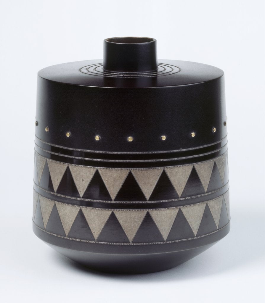 Detail of Vase by Eiichi Kanemori