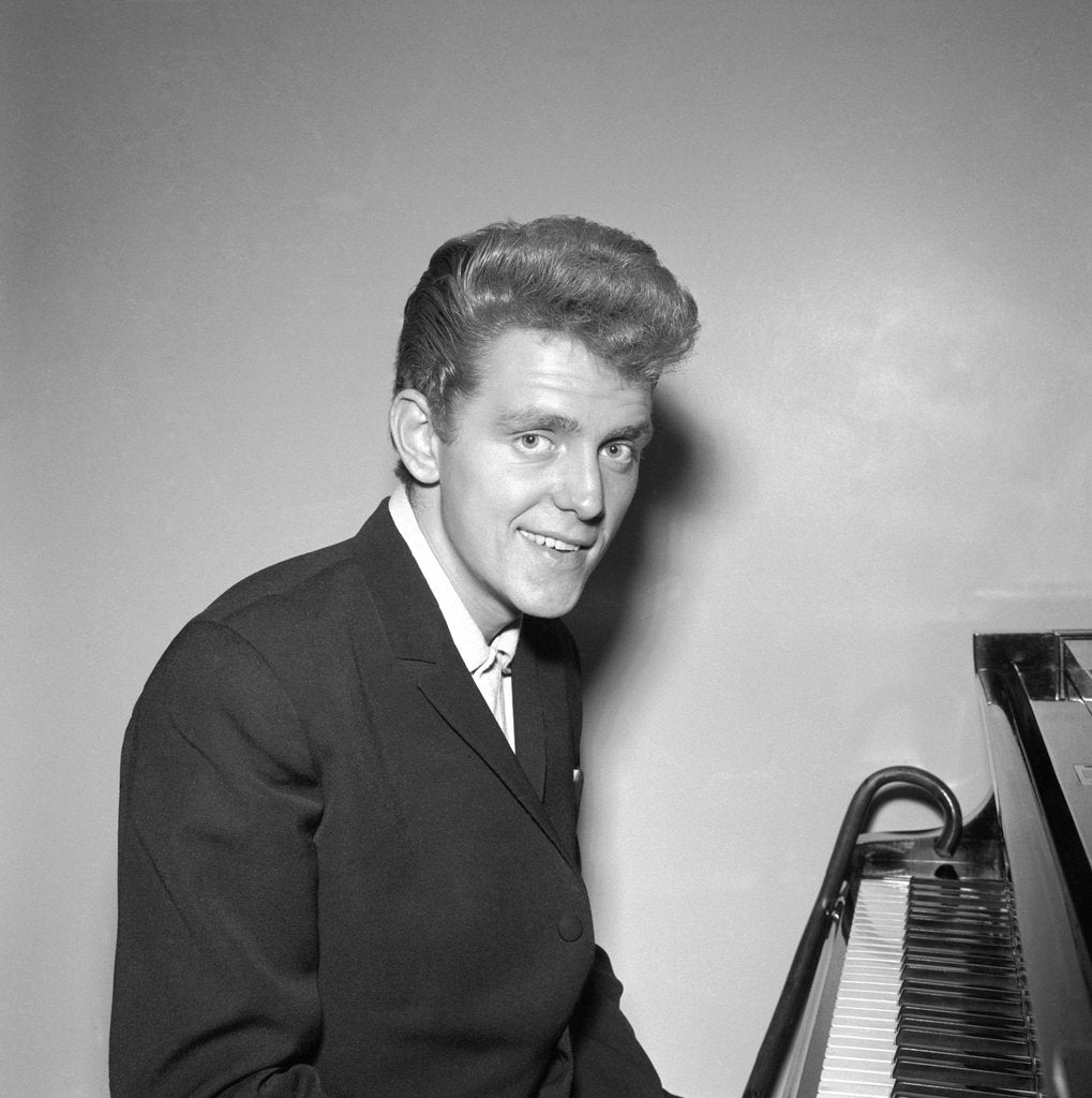 Detail of Shane Fenton, aka Alvin Stardust by Harry Hammond