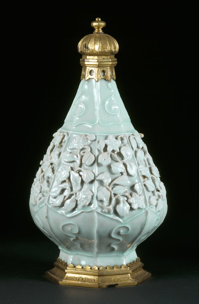 Detail of Octagonal bottle by Unknown