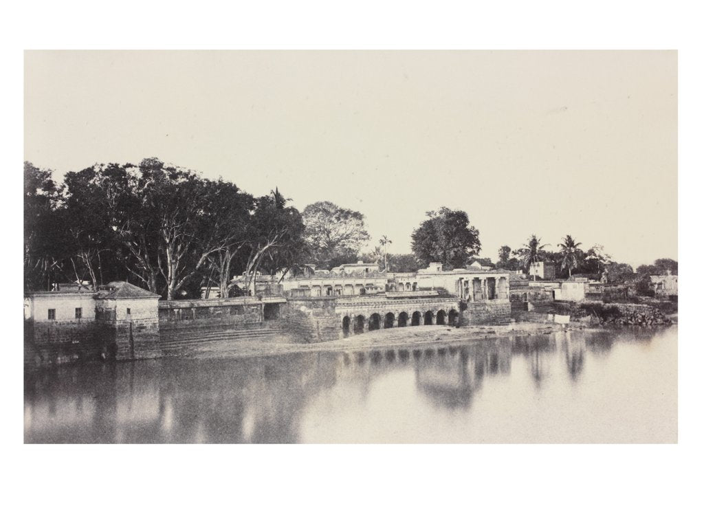 Detail of Ghats near the south end of the Bridge by Captain Linnaeus Tripe