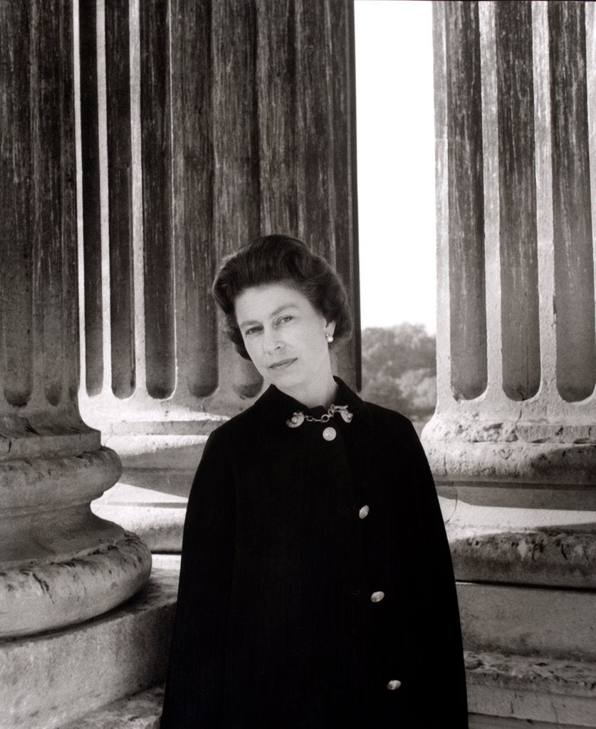 Detail of Queen Elizabeth II in front of columns by Cecil Beaton
