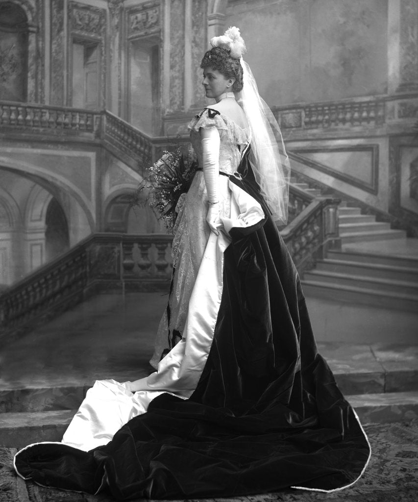 Detail of Lady Barbara Sidgreaves by Lafayette Portrait Studios