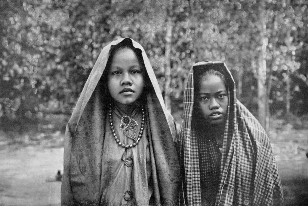 Detail of Malay girls, Sumatra, Indonesia by Anonymous