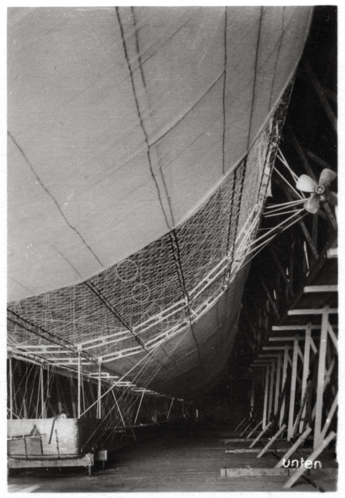 Detail of Airship LZ1 'Graf Zeppelin' under construction by Anonymous