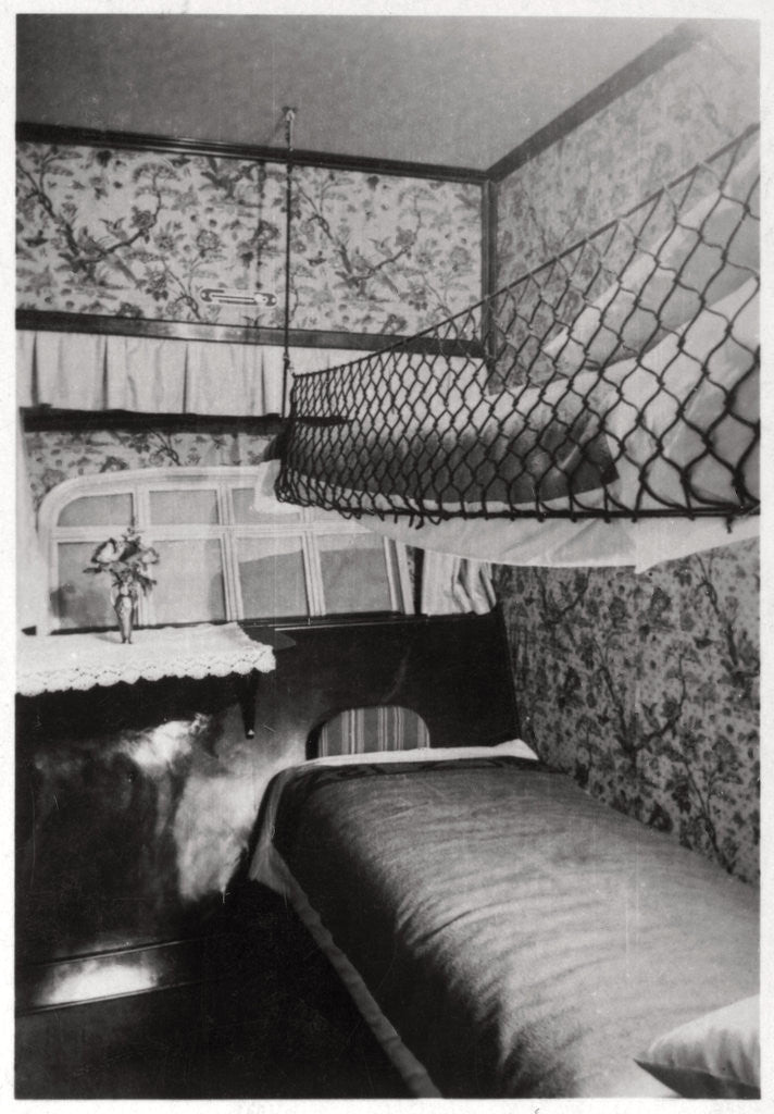 Detail of Passenger cabin at night, LZ 127 Graf Zeppelin by Anonymous