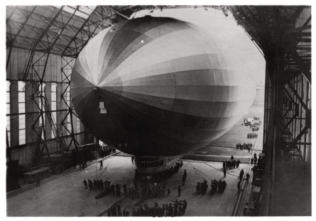 Zeppelin LZ 127 'Graf Zeppelin' entering its hangar by Anonymous