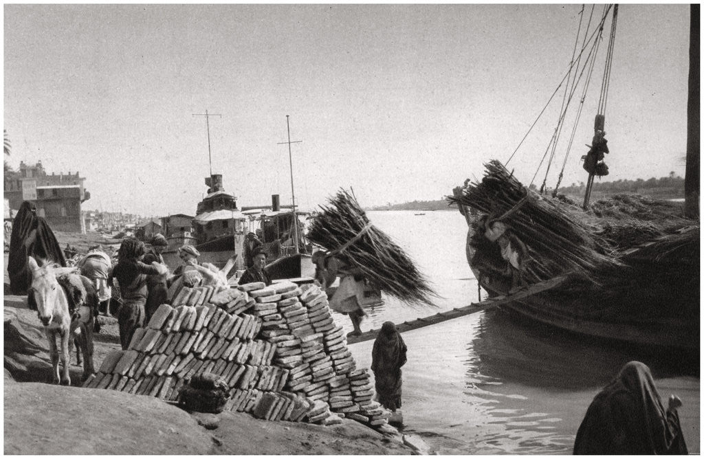 Detail of Unloading cargo from a boat, Muhaila, Baghdad, Iraq by A Kerim