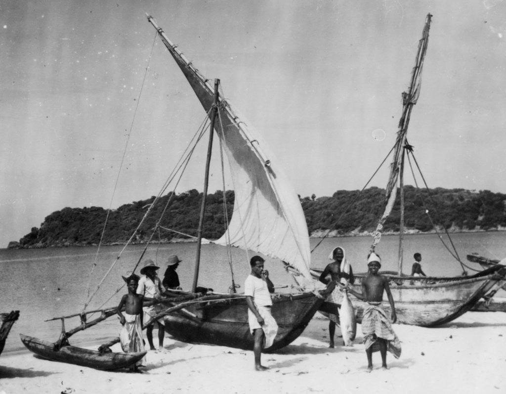 Detail of Fishing boats, Trincomalee, Ceylon by Anonymous
