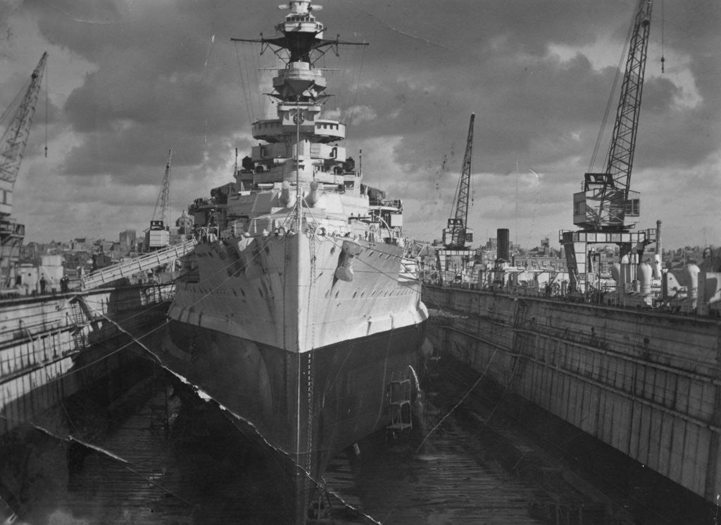 Detail of British battleship HMS Malaya in a floating dock, Malta by Anonymous