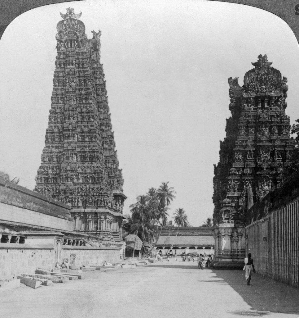 Detail of Gopuram, Sri Meenakshi Hindu Temple, Madurai, Tamil Nadu, India by Underwood & Underwood