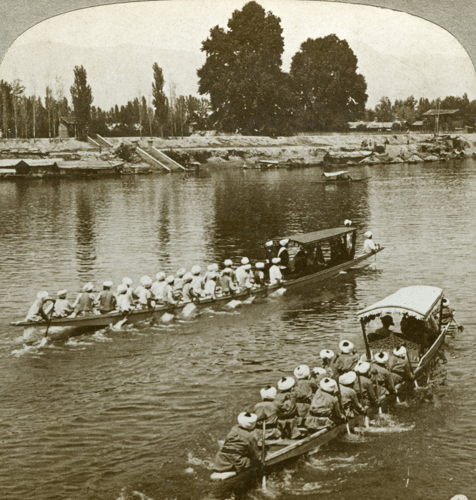 Detail of Lady Curzxon travelling on the state barge of the Maharaja, Kashmir, India by Underwood & Underwood