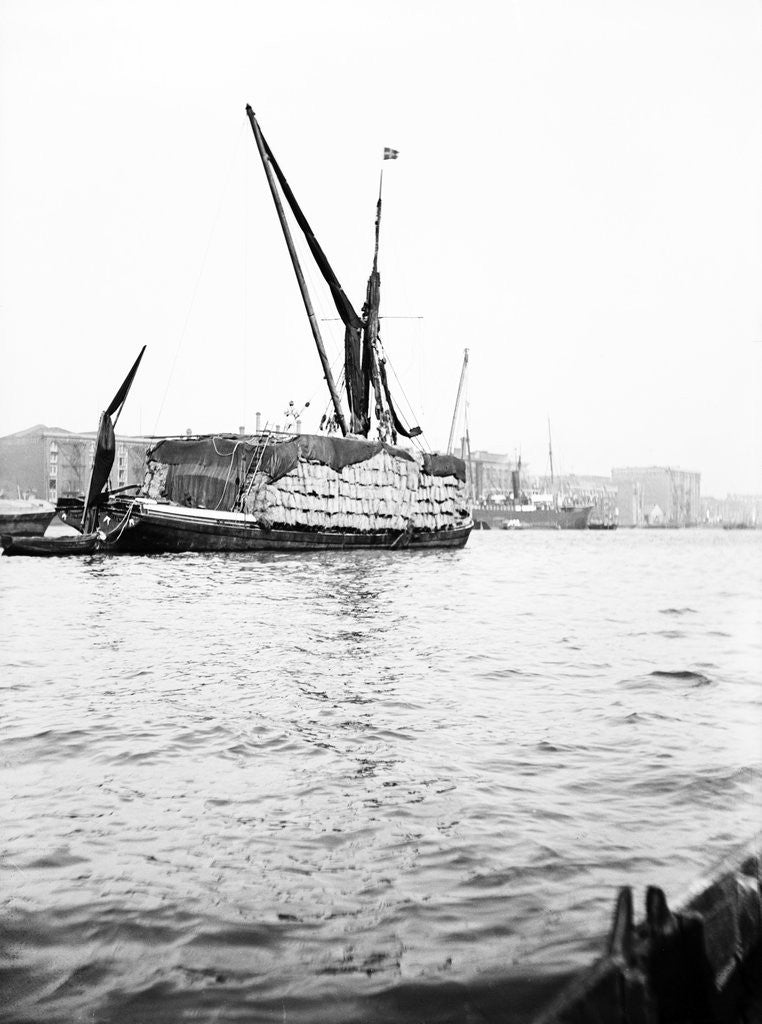 Detail of Topsail barge on the Thames with its top mast lowered, London by Anonymous