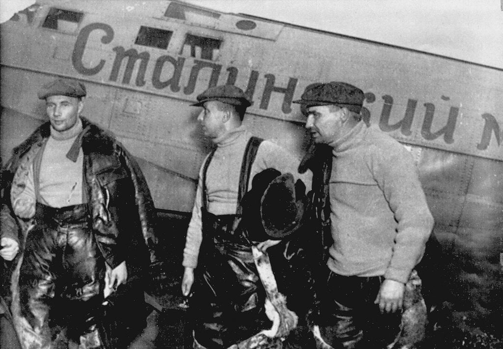 Detail of Alexander Belyakov, Georgiy Baidukov and Valery Chkalov by their plane on June 20, 1937 by Anonymous